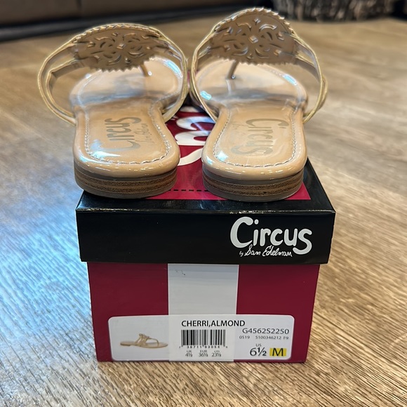 Circus by Sam Edelman Cherry Almond Sandal - Picture 5 of 5